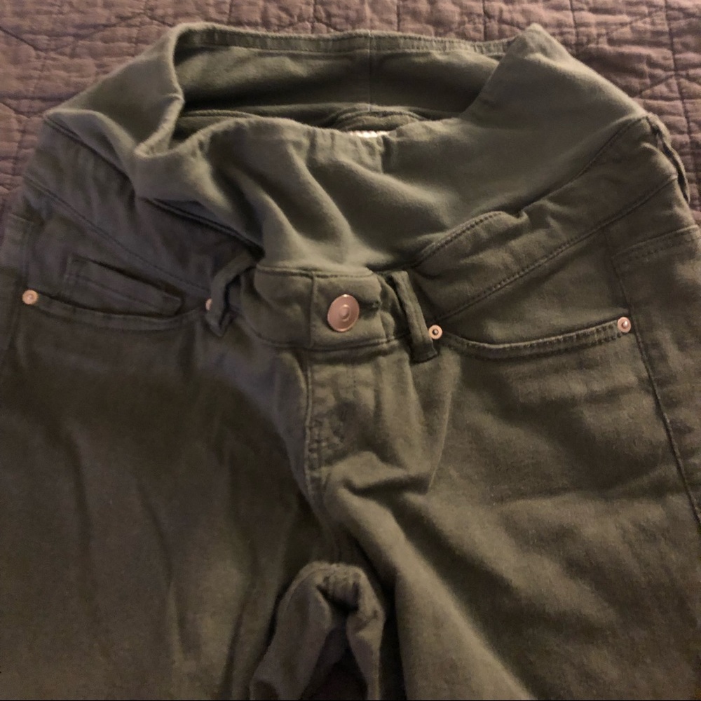 Maternity pants - Picture 2 of 3